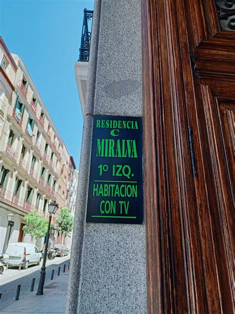 hostal miralva